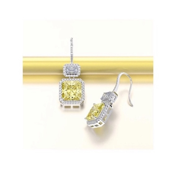 14k 5ct Canary Earrings - Picture 5 of 11